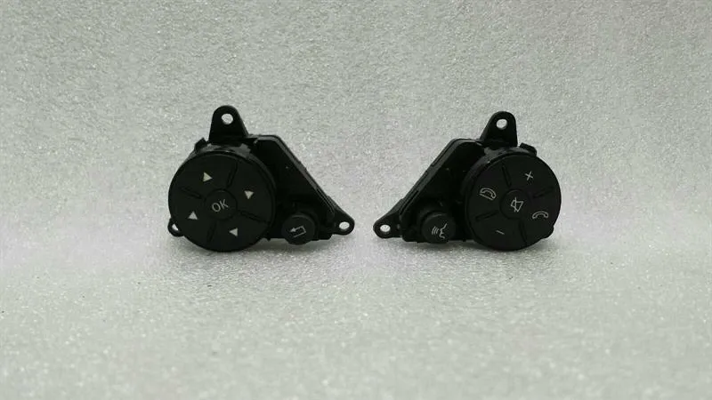 Mercedes E W212 Steering Wheel MFL Switch Set of 2 A2048210051 Switch Steering Wheel