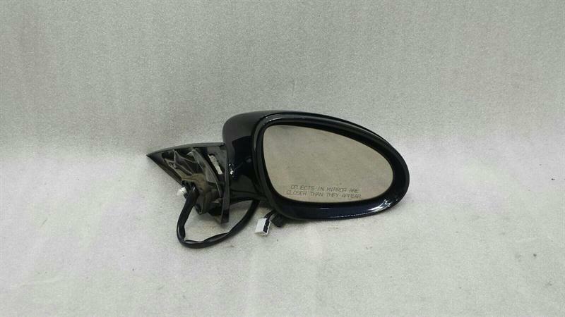Mercedes-Benz CLS (C219) Mercedes CLS W219 right door mirror A2198100276 exterior mirror right RE Body type: Saloon
Fuel: Petrol