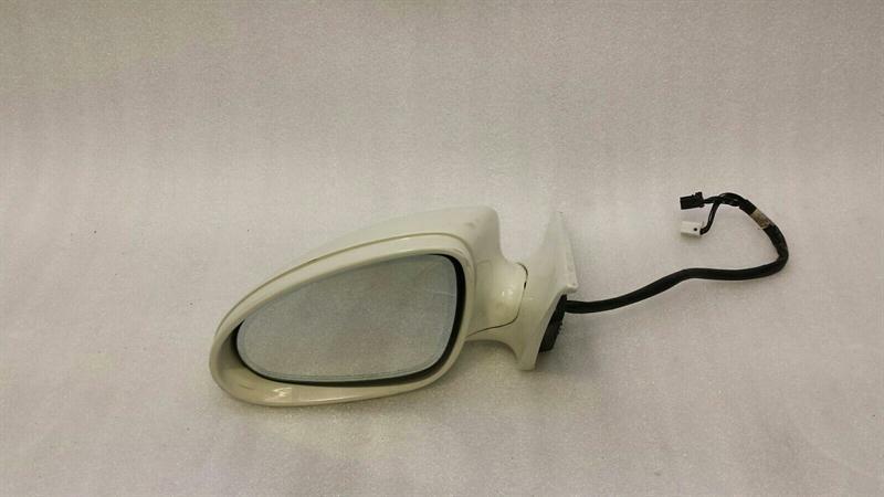 Mercedes-Benz CLS (C219) Mercedes CLS W219 left door mirror A2198100176 exterior mirror left dim fold Body type: Saloon
Fuel: Petrol