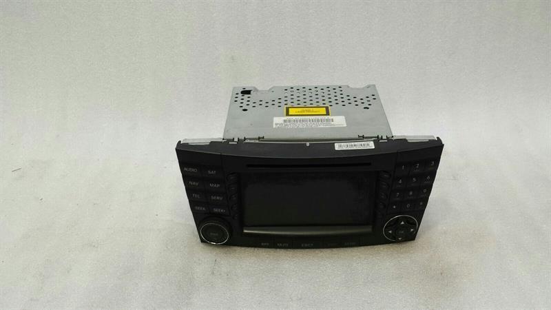 Mercedes-Benz CLS (C219) Mercedes CLS W219 Navigation Monitor A2118203497 Sat Nav Display COMMAND Body type: Saloon
Fuel: Petrol