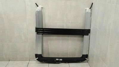 Cadre de toit ouvrant coulissant Mercedes ML W164 A1647800729