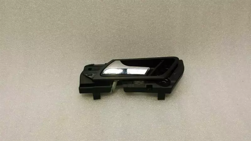 Mercedes-Benz A (W169) Mercedes ML W164 FLH door inner handle A1647660564 interior door handle front left