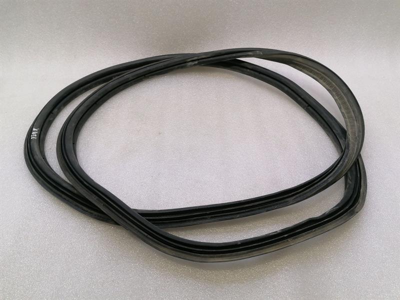Chevrolet Corvette (C7) CHEVROLET CORVETTE C8 SEAL BOOT LID TAILGATE Seals Body type: Coupe
Fuel: Petrol