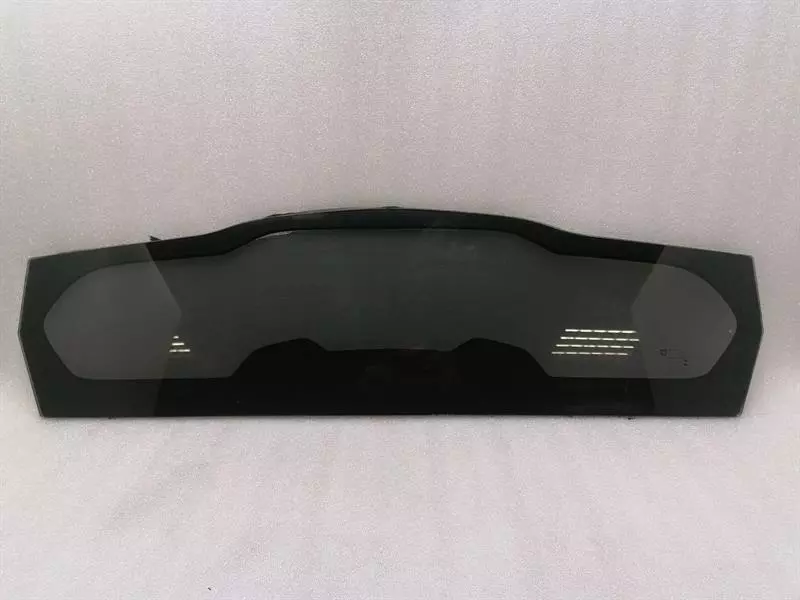 Chevrolet Corvette (C7) Chevrolet Corvette C8 rear windshield 84840056 rear windshield Body type: Coupe
Fuel: Petrol