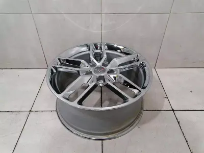 CHEVROLET CORVETTE C7 Aluminiumfälgar 20986479 aluminiumfälg fram krom 19x8,5