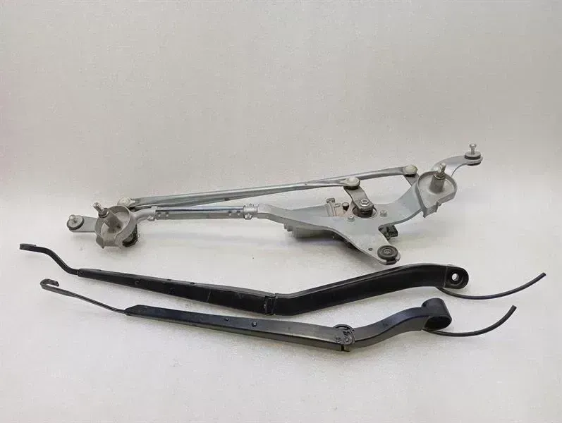 Chevrolet Corvette (C8) Chevrolet Corvette C8 Front Wiper Linkage 84640527 Wiper Motor Front Body type: Coupe
Fuel: Petrol
