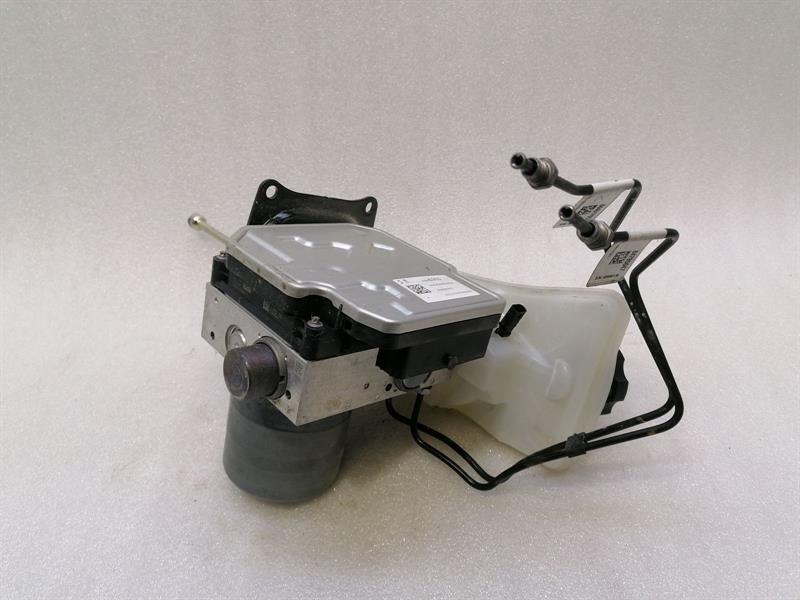 Chevrolet Corvette (C8) CHEVROLET CORVETTE C8 A.B.S PUMP 84896503 ABS PUMP HYDRAULIC BLOCK Body type: Coupe
Fuel: Petrol