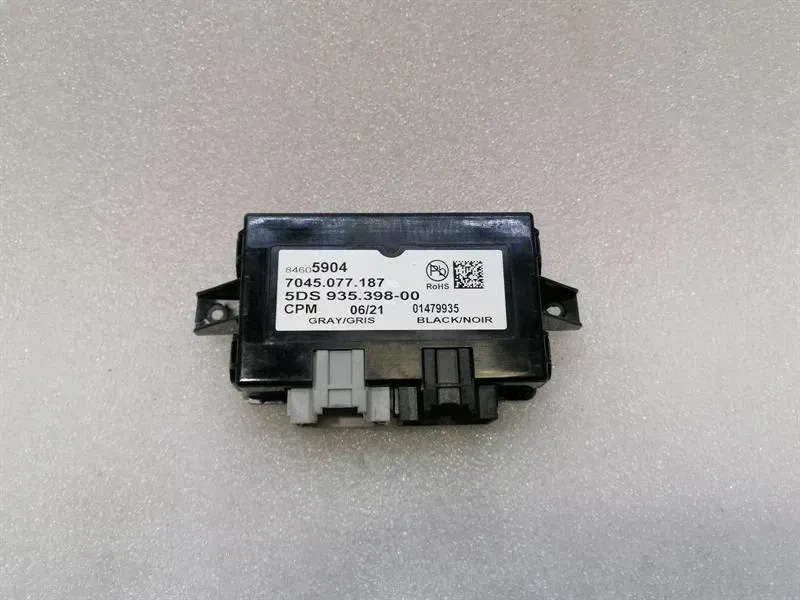 Chevrolet Corvette (C8) Chevrolet Corvette C8 Electronic module 84605904 ECU