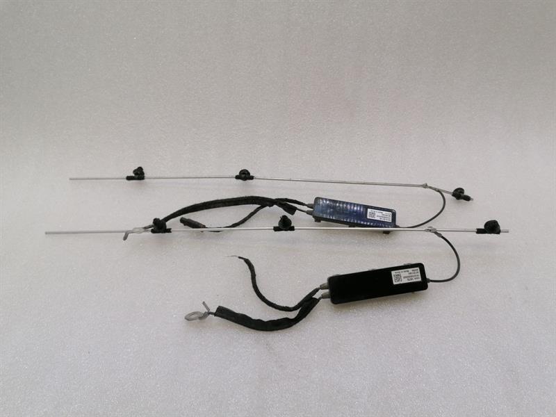 Chevrolet Corvette (C8) Chevrolet Corvette C8 Aerial / Antenna 84755118 Antenna