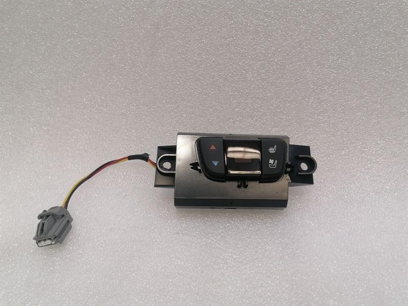 Chevrolet Corvette (C7) Chevrolet Corvette C7 Z06 Climate Control Switch 23344086 Switch A/C