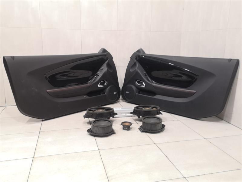 Chevrolet Camaro CHEVROLET CAMARO MK5 ZL1 SPEAKERS 23268031 SPEAKERS BOSTON AUDIO SET KIT Body type: Coupe
Fuel: Petrol