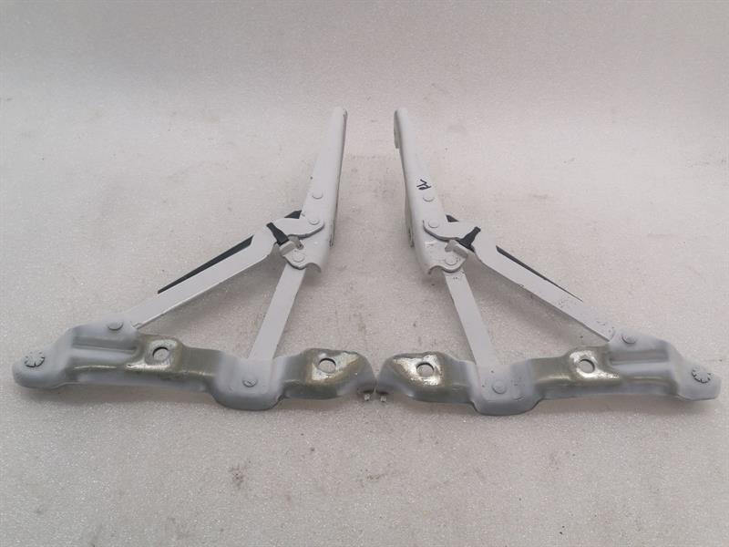 Chevrolet Camaro CHEVROLET CAMARO MK5 ZL1 BOOT HINGE 92226379 TAILGATE HINGE SET KIT Body type: Coupe
Fuel: Petrol