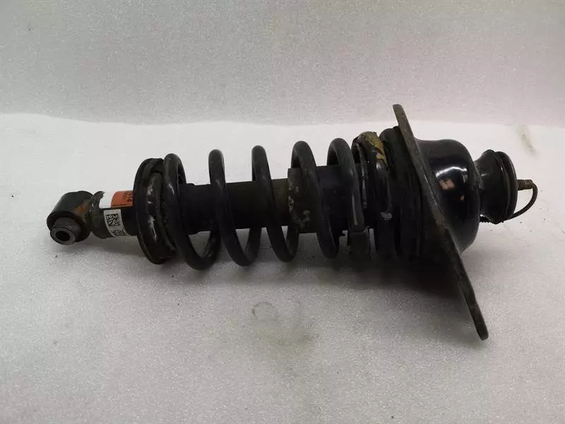 Chevrolet Camaro CHEVROLET CAMARO MK5 ZL1 Shock Absorber Rear 22252135 Shock Absorber Rear EDC Body type: Coupe
Fuel: Petrol