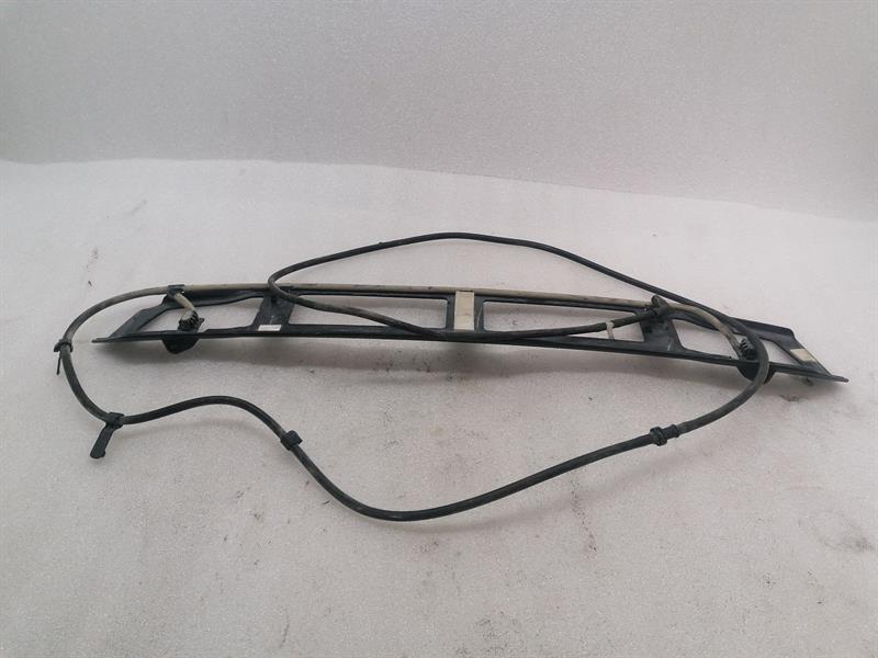 Chevrolet Camaro Chevrolet Camaro MK5 ZL1 Washer Fluid Pipes 92240337 Water Pipe Hose Body type: Coupe
Fuel: Petrol