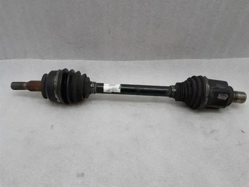 Chevrolet Corvette (C7) Chevrolet Corvette C7 Left Rear Drive Shaft 23301162 Drive Shaft Rear Left