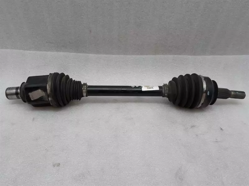 Chevrolet Corvette (C7) Chevrolet Corvette C7 Drive Shaft Rear Right 23301162 Rear Right Drive Shaf