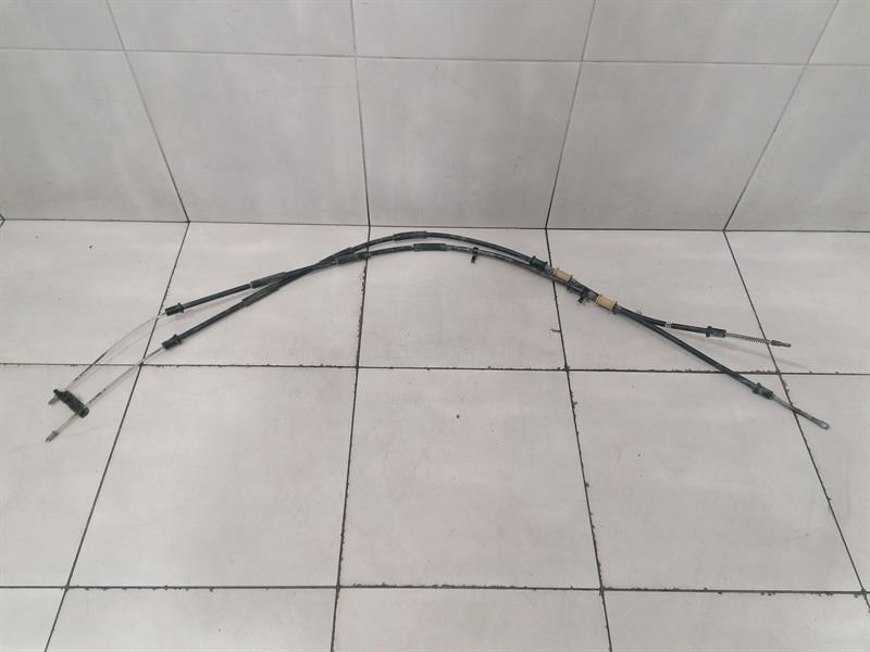 Chevrolet Camaro CHEVROLET CAMARO MK5 ZL1 PBM Park Brake CABLE 22740875 Parking Brake CABLE Body type: Coupe
Fuel: Petrol
