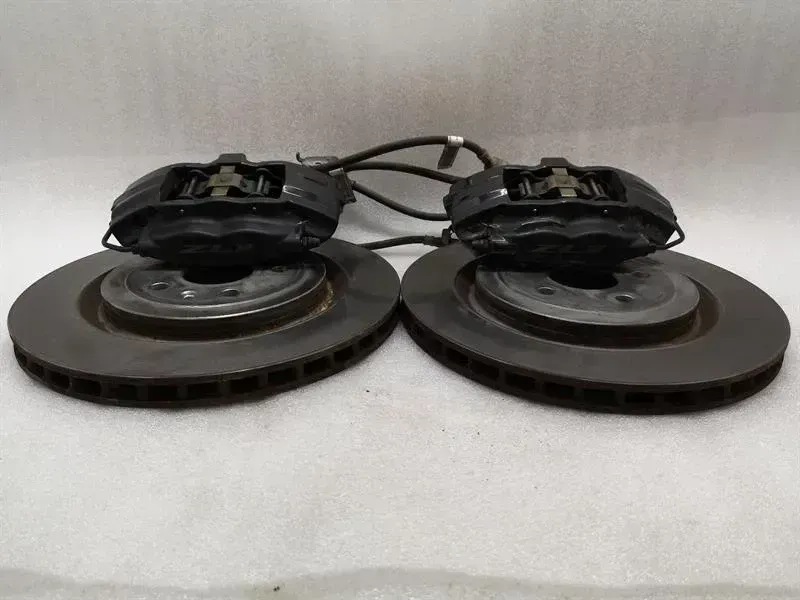 Chevrolet Camaro Chevrolet Camaro MK5 ZL1 Brake KIT SET REAR BREMBO 20944518 Braking System REAR Body type: Coupe
Fuel: Petrol