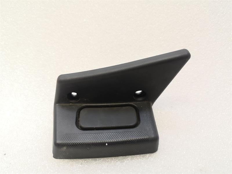 Chevrolet Corvette (C7) Chevrolet Corvette C7 Switch 22851303 Front Right Front Right Switch