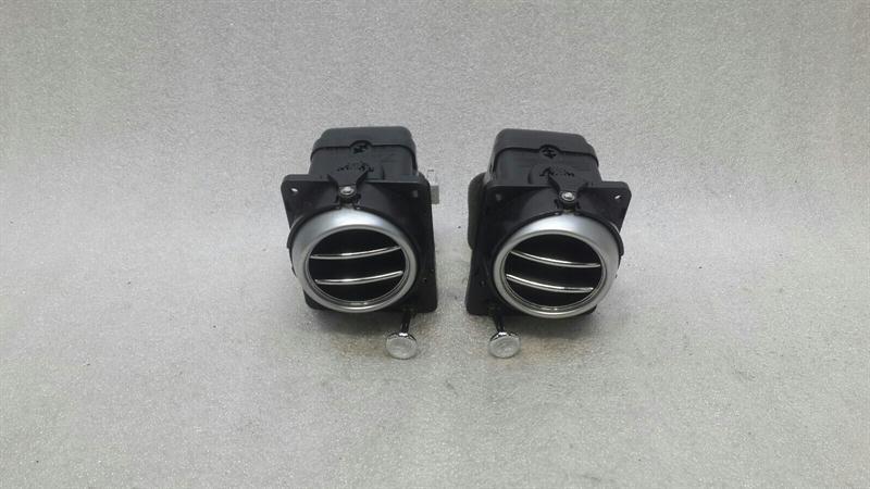 Bentley Continental GT, GTC, Flying Spur Air vent BENTLEY CONTINENTAL GT Rear Air Vent 3W0819709A...