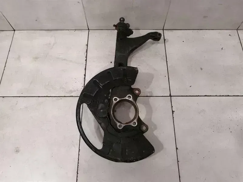 Bentley Continental GT, GTC, Flying Spur Left Front Hub Bentley Continental GT W12 Left Front Hub 3D040...