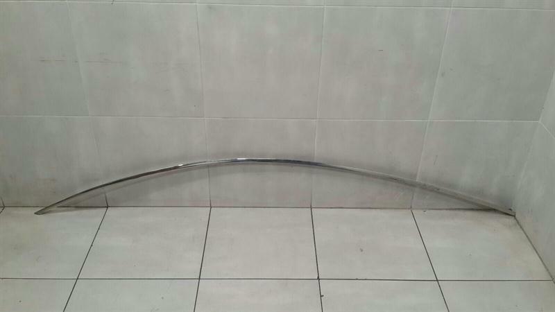 Bentley Continental GT 2024-... Bentley Continental GT Left Body Moulding 3W8853703F Bar Left