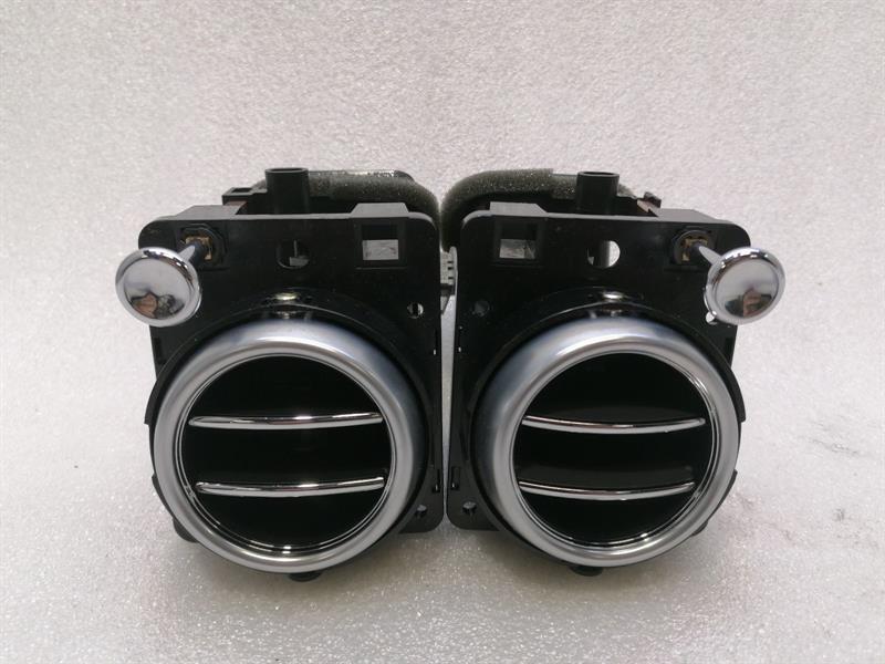 Bentley Continental GT, GTC, Flying Spur BENTLEY CONTINENTAL FLYING TRACK Rear Air Vent 3W0819709B Rear Vent Nozzle