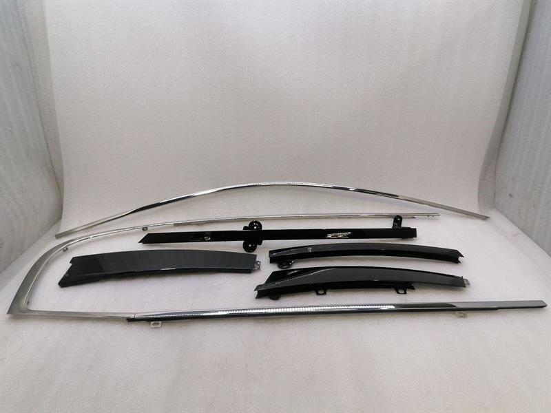 Bentley Continental GT, GTC, Flying Spur Body Moulding BENTLEY CONTINENTAL FLYING TRACK Right Body Mou...