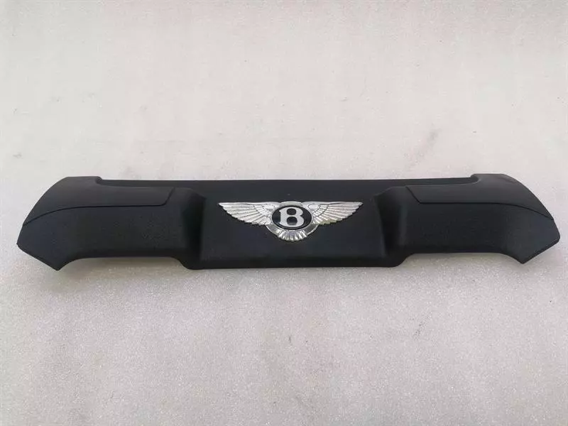 Bentley Continental GT, GTC, Flying Spur Крышка двигателя (пластик) Bentley Continental GT W12 Engine Cover 07C1039...