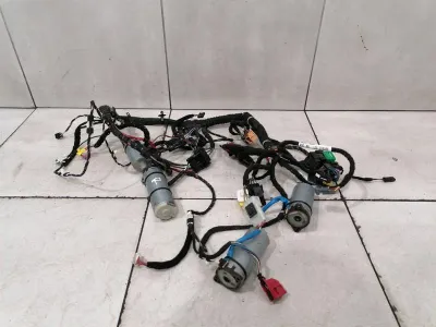 BENTLEY CONTINENTAL GT Right Seat Wiring with Motors 3W8971079J RIGHT HANDLE RHD