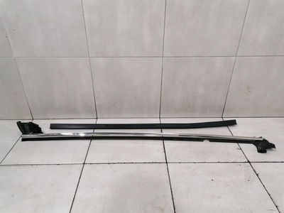 Bentley Continental GT W12 kreiso durvju molding 3W8853767P kreiso durvju stienis