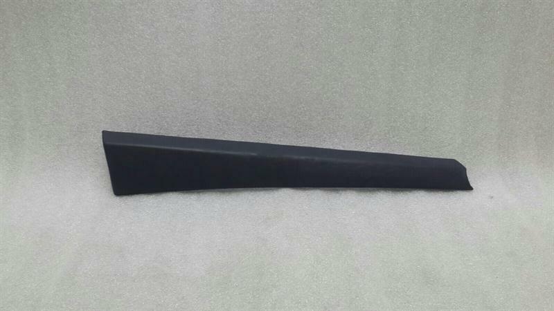 Bentley Continental GT, GTC, Flying Spur Cover Bentley Continental GT RRH Armrest Cover 3W8885...