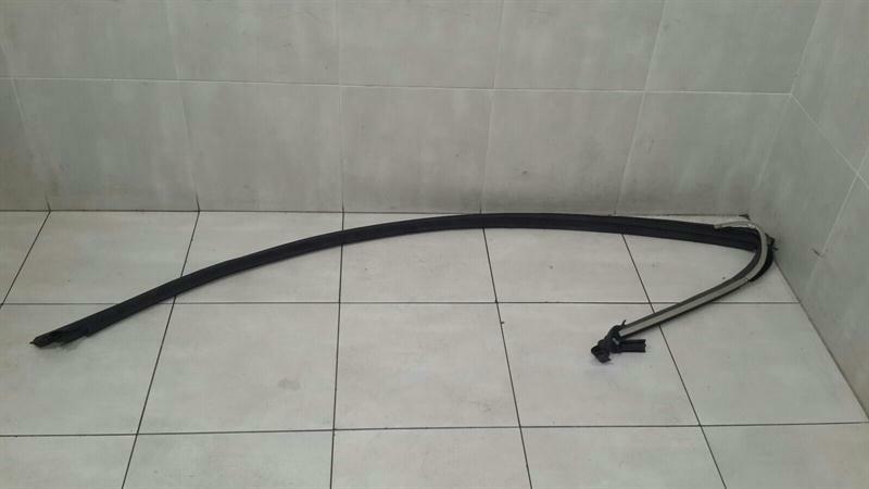 Bentley Continental GT, GTC, Flying Spur Door Seal Bentley Continental GT W12 Left Door Seal 3W886...
