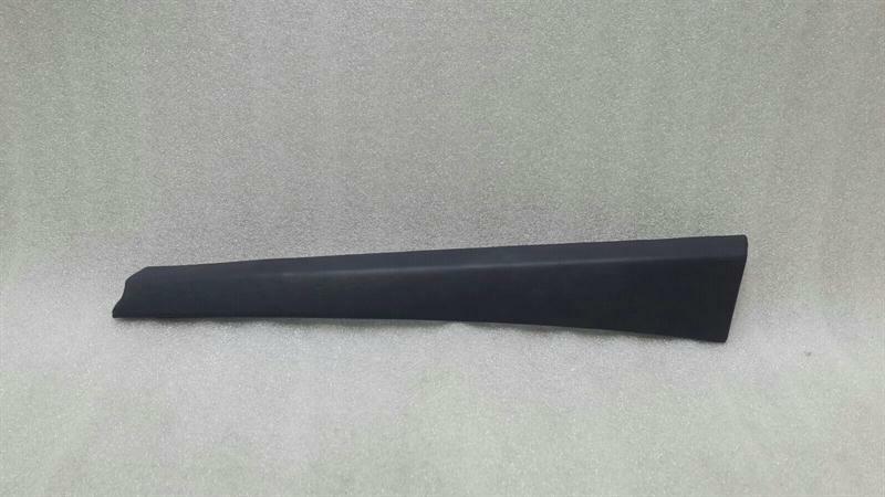 Bentley Continental GT, GTC, Flying Spur Cover BENTLEY CONTINENTAL GT RLH armrest cover 3W8885...