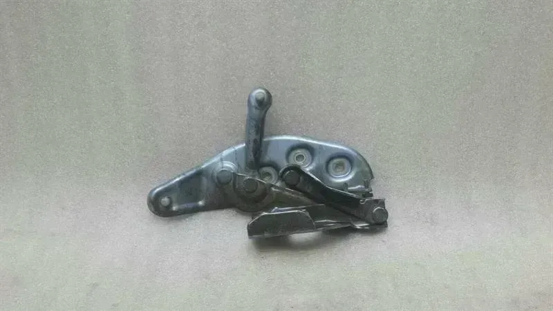 Bentley Continental GT Bentley Continental GT W12 Bonnet Hinge LHS 3W0823301E Hood Hinge Left