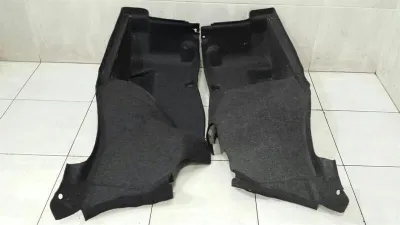 DODGE CHALLENGER SRT Bagāžas nodalījuma pārsegs SRT8 Bagāžas nodalījuma apdare