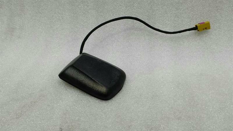 Dodge Challenger DODGE CHALLENGER SRT Aerial / Antenna 05064754AB Antenna Body type: Coupe
Fuel: Petrol