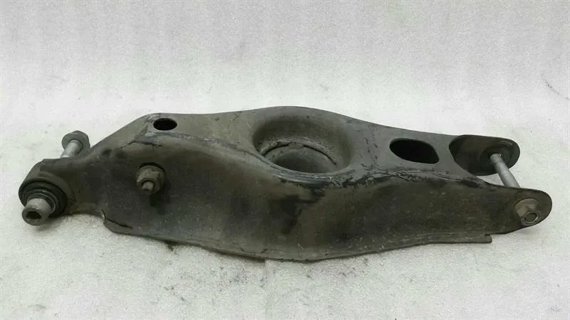 Dodge Challenger SRT8 Right Rear Wishbone 68229216AB Rear Right Wishbone