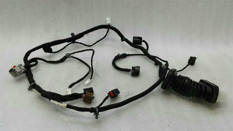 Dodge Challenger Dodge Challenger SRT Right Door Wiring 04607650AH Door Right Wiring Harness Body type: Coupe
Fuel: Petrol