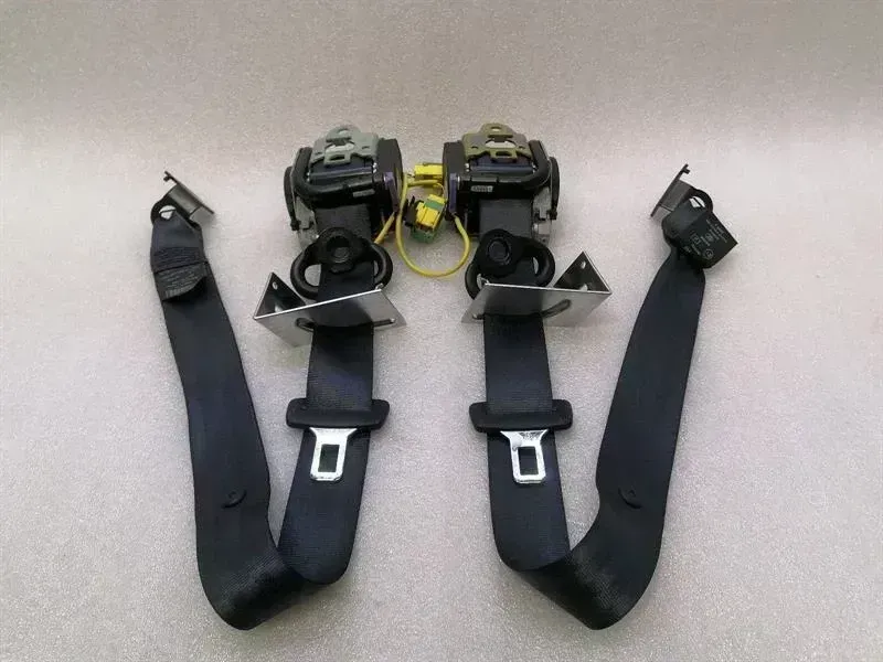 Bentley Continental GT, GTC, Flying Spur Rear seat belt BENTLEY CONTINENTAL GT W12 rear seat belt 3W085...