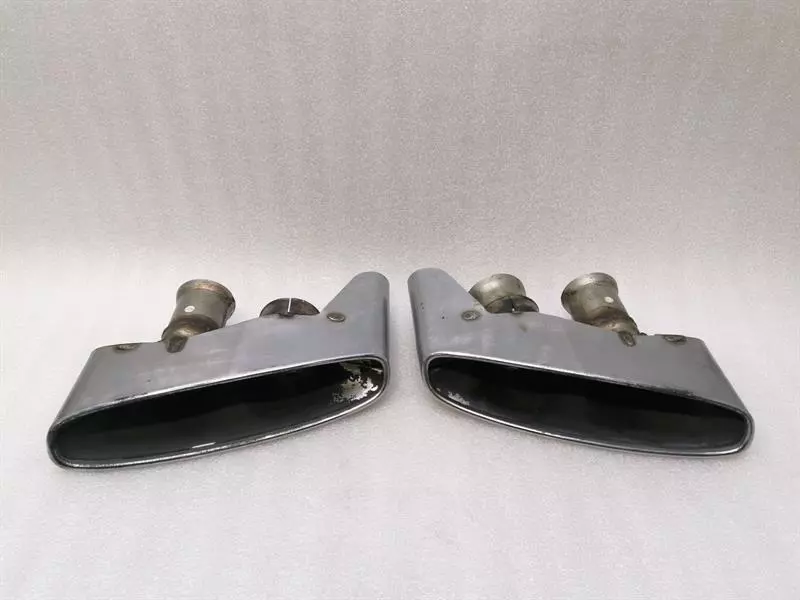 Bentley Continental GT, GTC, Flying Spur Cover BENTLEY BENTAYGA 36A Exhaust Tip Cover Set 36A2...