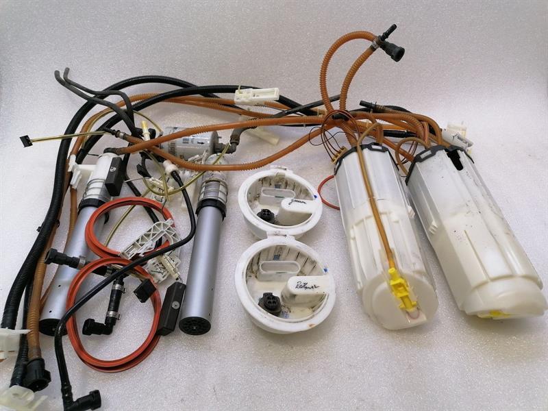 Bentley Continental GT, GTC, Flying Spur Fuel Pump Electric Bentley Continental GT W12 Fuel Pump Electric 3...