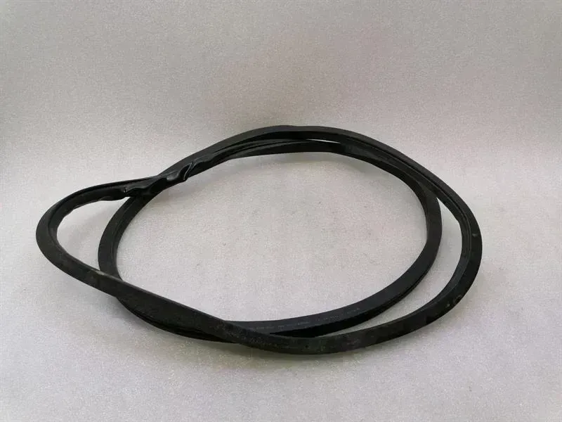 Bentley Continental GT, GTC, Flying Spur Door Seal Bentley Continental GT W12 Engine Bay Seal 3W08...