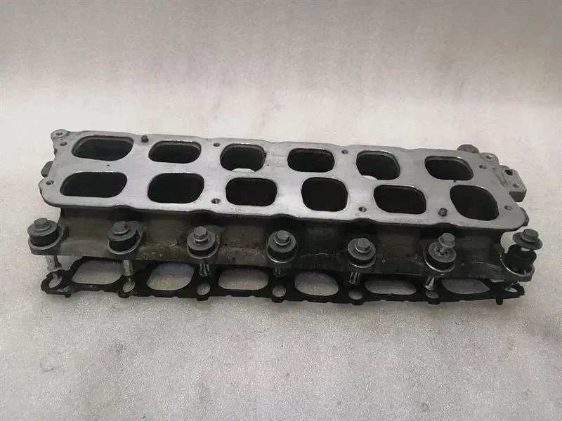 Bentley Continental GT 2024-... Bentley Continental GT W12 Inlet Manifold 07C133206J Inlet Bridge