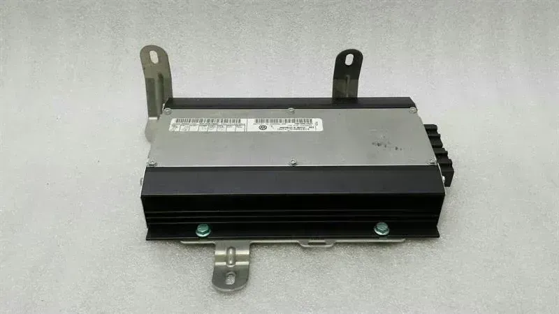 Bentley Continental GT, GTC, Flying Spur Усилитель Bentley Continental GT W12 Amplifier 3W0035456A...