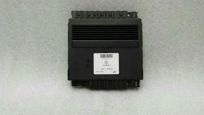 Bentley Continental GT, GTC, Flying Spur Electronic module Bentley flying track rear seat module 3D0959860...