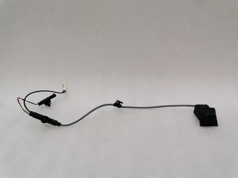 Bentley Continental GT, GTC, Flying Spur Bentley Flying Spur MK2 13-19 Rear View Camera 4W0980543 Rear View Camera Body type: Saloon
Fuel: Petrol