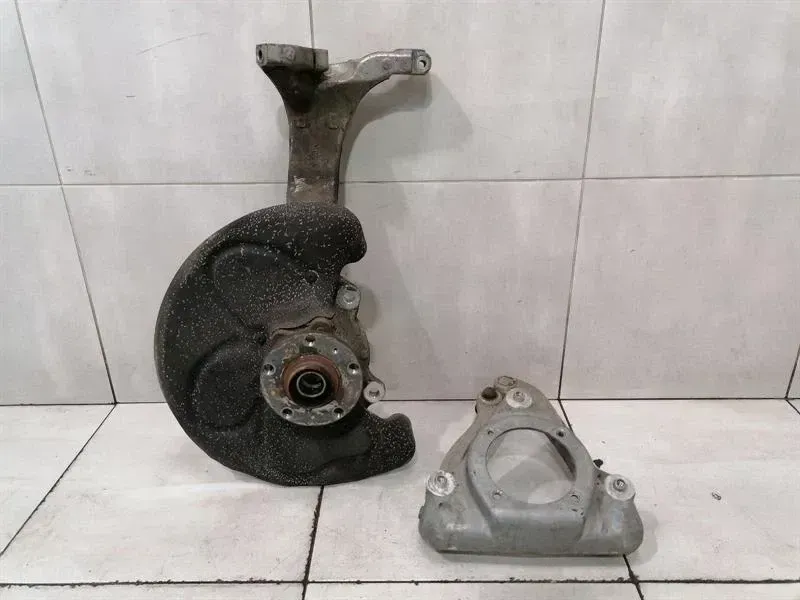 Bentley Continental GT, GTC, Flying Spur Left Front Hub BENTLEY FLYING TRACK 13-19 Left Front Hub 4W040...