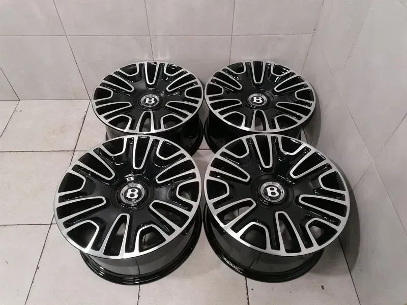 Bentley Continental GT, GTC, Flying Spur Alloy Wheel Bentley Flying Spur MK2 13-19 Alloy Wheel 4W060...
