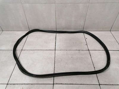 BENTLEY FLYING TRACK MK2 13-19 laivas vāka blīvējums 4W0827705C bagāžas nodalījuma durvju blīves